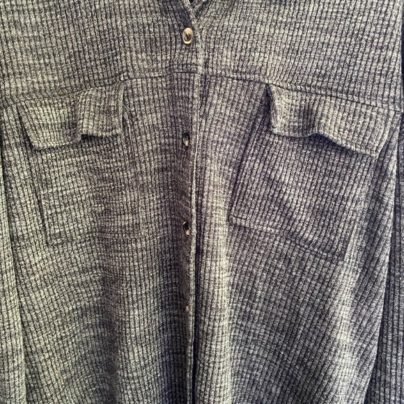 BLUE B. Women's Button Down Shirt Jacket Shacket Long Sleeve Pockets Gray Sz L - Picture 7 of 8